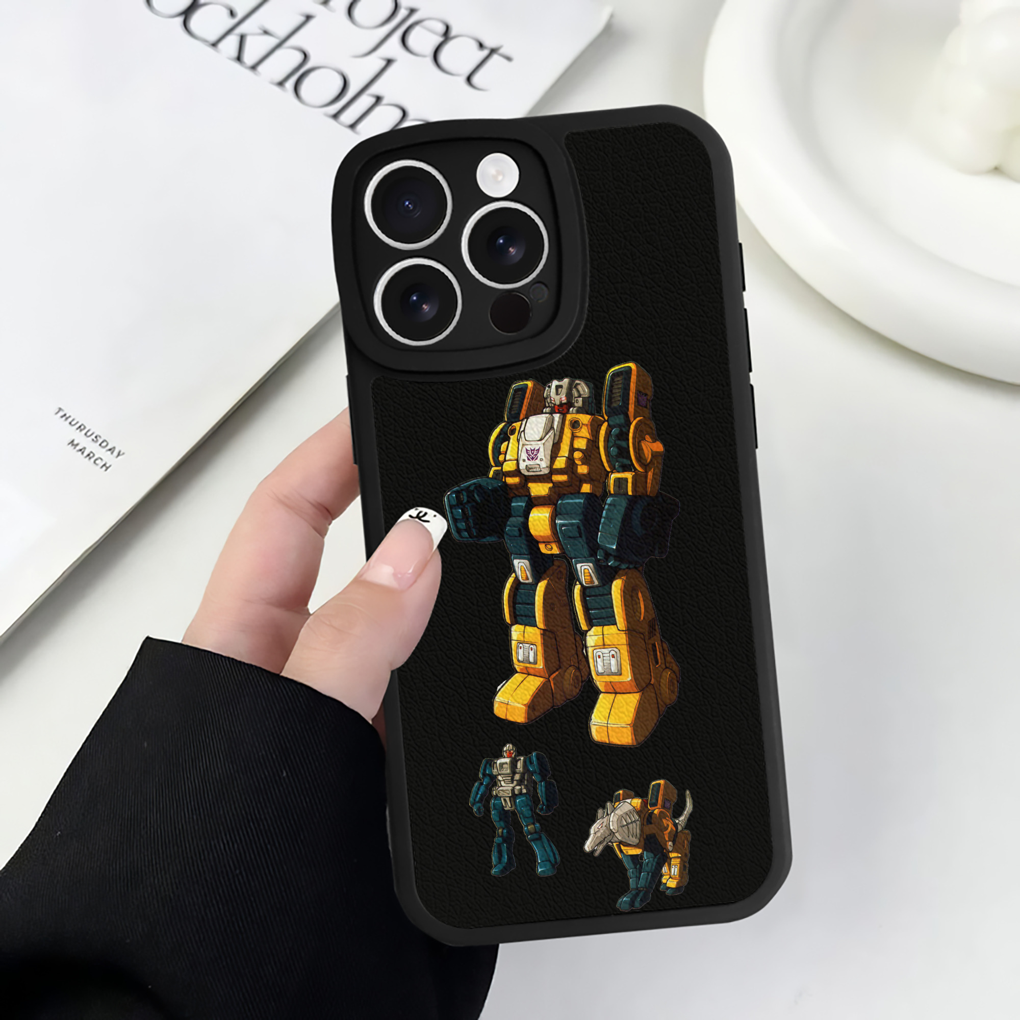 （画像用）  【iPhone 16シリーズ対応】シリコンスマホケース（レザー調） 材質：シリコン
